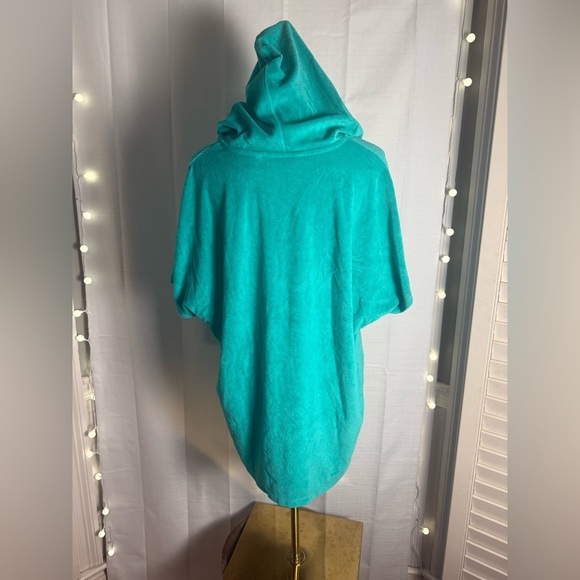 Lands' End Teal Hooded Poncho with Blue Accent - Picture 2 of 8